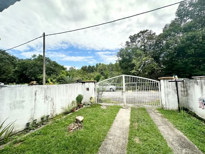 Rumah Teres untuk Dijual di Bandar Tasik Puteri (Rawang) - Nazrin Hakimin - Exterior - PropertyGuru.com.my