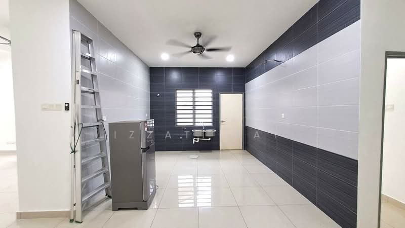 Semi-Detached House for Sale in Seremban (Negeri Sembilan) - Izzati Mat - Kitchen - PropertyGuru.com.my