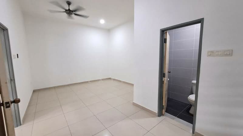 Semi-Detached House for Sale in Seremban (Negeri Sembilan) - Izzati Mat - Interior - PropertyGuru.com.my
