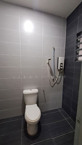 Semi-Detached House for Sale in Seremban (Negeri Sembilan) - Izzati Mat - Bathroom - PropertyGuru.com.my