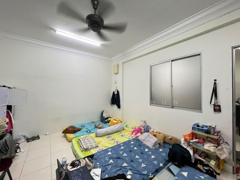 Condominium for Sale at Platinum Lake PV 13 - Wan Jia Shun - Bedroom - PropertyGuru.com.my