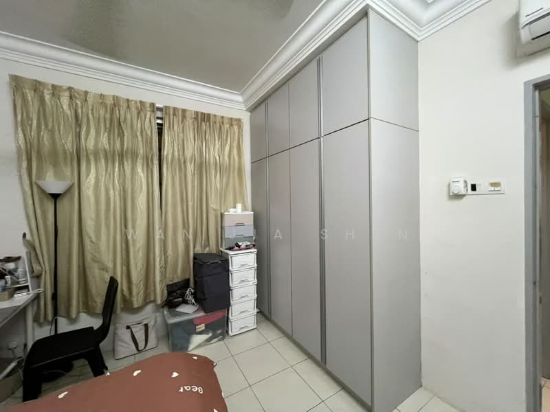 Condominium for Sale at Platinum Lake PV 13 - Wan Jia Shun - Bedroom - PropertyGuru.com.my