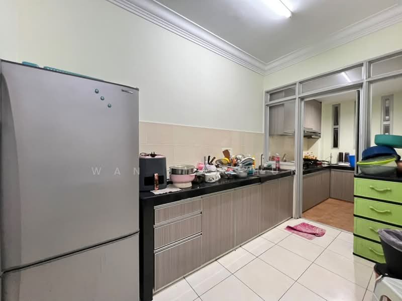 Condominium for Sale at Platinum Lake PV 13 - Wan Jia Shun - Kitchen - PropertyGuru.com.my