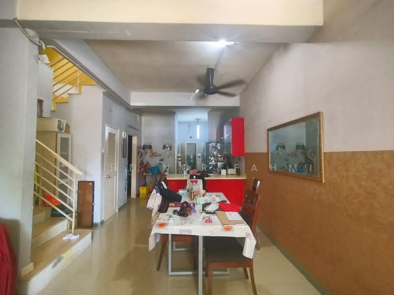 2-storey Terraced House for Sale in Bandar Putra Permai (Seri Kembangan) - Mohd Nor Fahmi - Interior - PropertyGuru.com.my