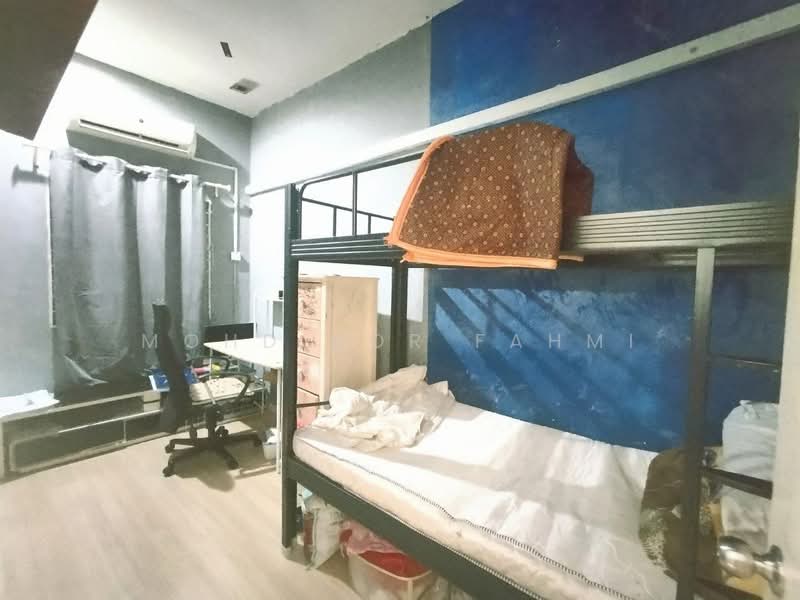 2-storey Terraced House for Sale in Bandar Putra Permai (Seri Kembangan) - Mohd Nor Fahmi - Bedroom - PropertyGuru.com.my