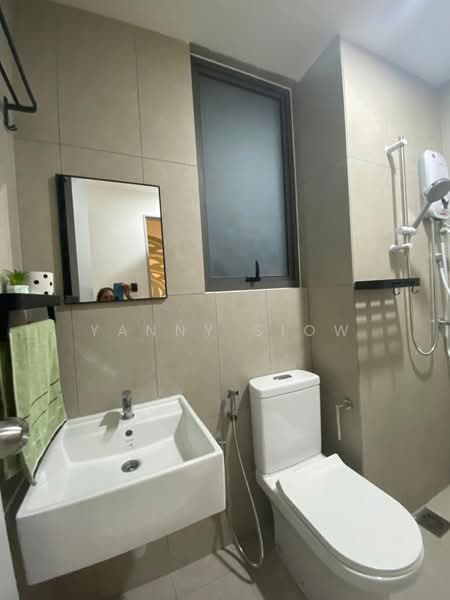 Kediaman Servis untuk Disewa di Kenwingston Platz - Yanny Siow - Main Unit - PropertyGuru.com.my