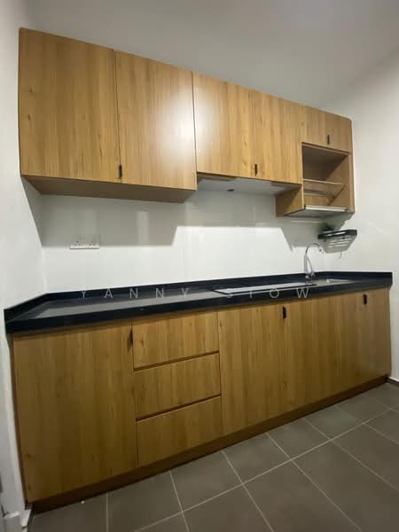 Kediaman Servis untuk Disewa di Kenwingston Platz - Yanny Siow - Main Unit - PropertyGuru.com.my