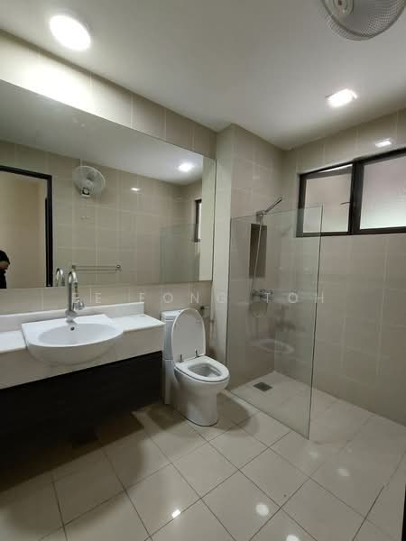 Semi-Detached House for Sale in Leisure Farm (Gelang Patah) - Ee Fong Toh - Bathroom - PropertyGuru.com.my