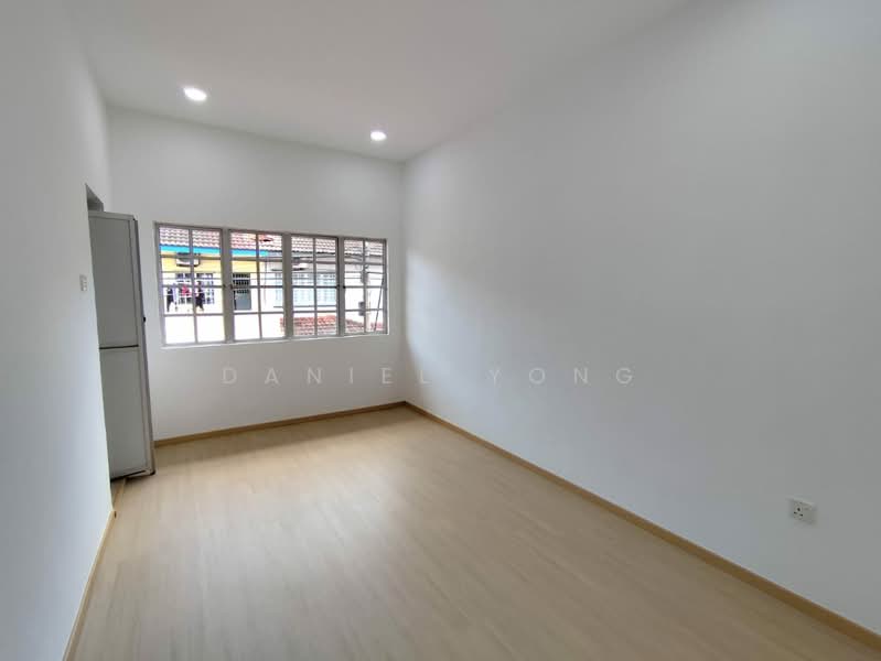 Rumah Teres 2-Tingkat untuk Dijual di Bandar Putra (Kulai) - Daniel Yong - Interior - PropertyGuru.com.my