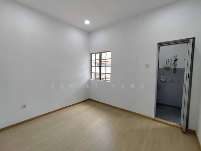 Rumah Teres 2-Tingkat untuk Dijual di Bandar Putra (Kulai) - Daniel Yong - Interior - PropertyGuru.com.my