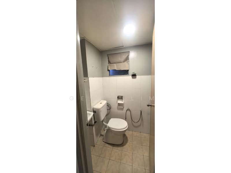 Kondominium untuk Disewa di Warisan City View - Geoff Lim - Bathroom - PropertyGuru.com.my