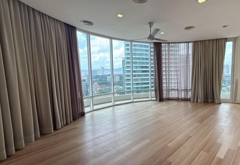 Kediaman Servis untuk Dijual di The Oval - Leon Lee - Living Room - PropertyGuru.com.my