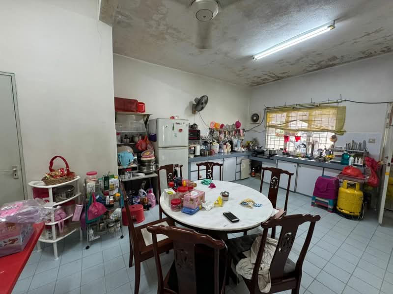 Rumah Berkembar untuk Dijual di Desa Melor (Serendah) - Tom Yip - Kitchen - PropertyGuru.com.my