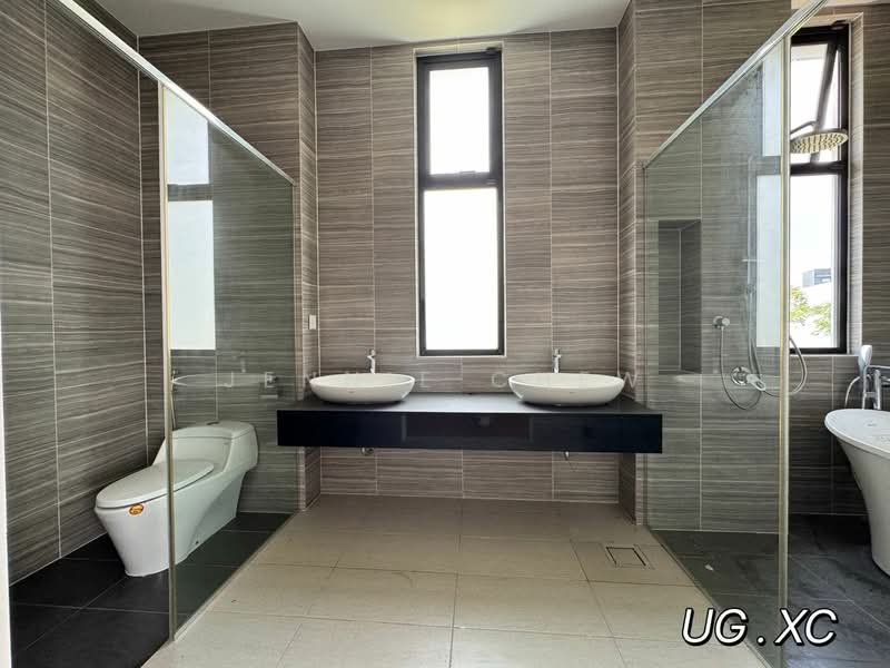 Bungalow House untuk Dijual di Telok Panglima Garang (Selangor) - Jennie Chew - Bathroom - PropertyGuru.com.my