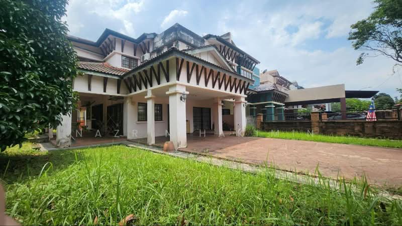 Terraced House for Sale in Bukit Jelutong (Shah Alam) - Nazrin Hakimin - Exterior - PropertyGuru.com.my