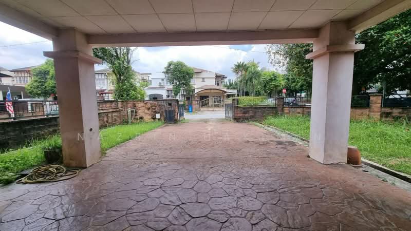 Terraced House for Sale in Bukit Jelutong (Shah Alam) - Nazrin Hakimin - Exterior - PropertyGuru.com.my