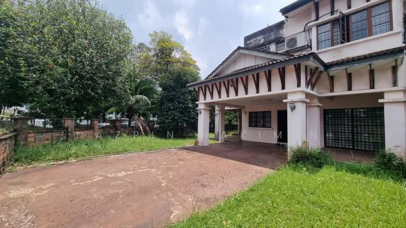Terraced House for Sale in Bukit Jelutong (Shah Alam) - Nazrin Hakimin - Exterior - PropertyGuru.com.my