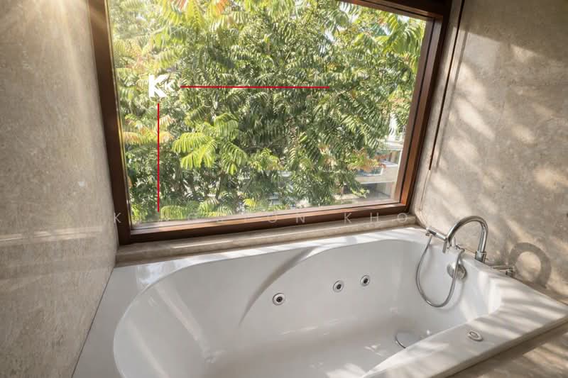 Rumah Berkembar untuk Disewa di Bukit Tunku (Kenny Hills) (Kuala Lumpur) - Kingston Khoo - Bathroom - PropertyGuru.com.my