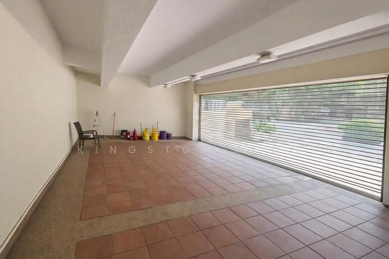 Rumah Berkembar untuk Disewa di Bukit Tunku (Kenny Hills) (Kuala Lumpur) - Kingston Khoo - Car Park - PropertyGuru.com.my