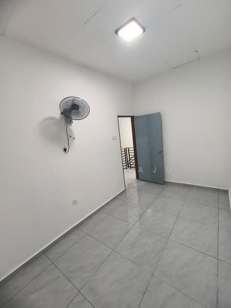 2-storey Terraced House for Rent in Klang (Selangor) - Loga Raju - Interior - PropertyGuru.com.my