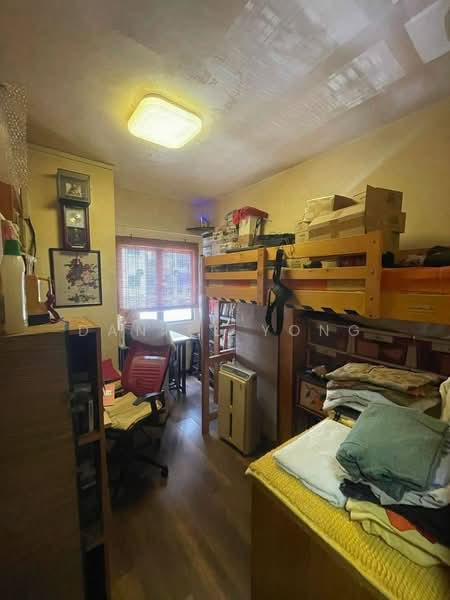 Pangsapuri untuk Dijual di Putri Ria Apartment - Daniel Yong - Bedroom - PropertyGuru.com.my