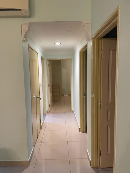 Kondominium untuk Dijual di Alam Damai - Amy Wong - Corridor - PropertyGuru.com.my