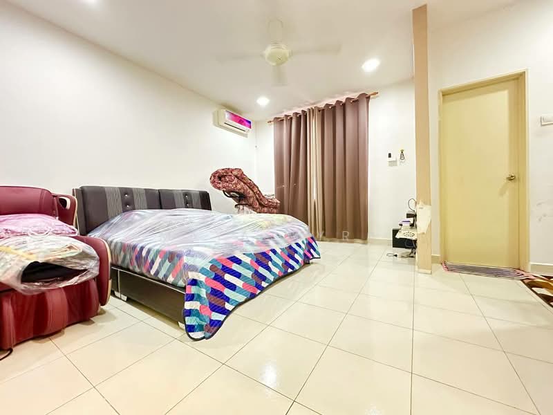 Rumah Teres untuk Dijual di Aman Putri (Sungai Buloh) - Maya Myra - Bedroom - PropertyGuru.com.my