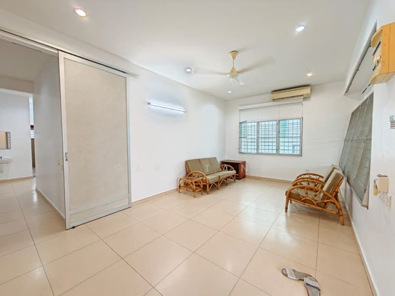 Semi-Detached House for Sale in Taman Canning (Ipoh) - Gary Tang - Living Room - PropertyGuru.com.my