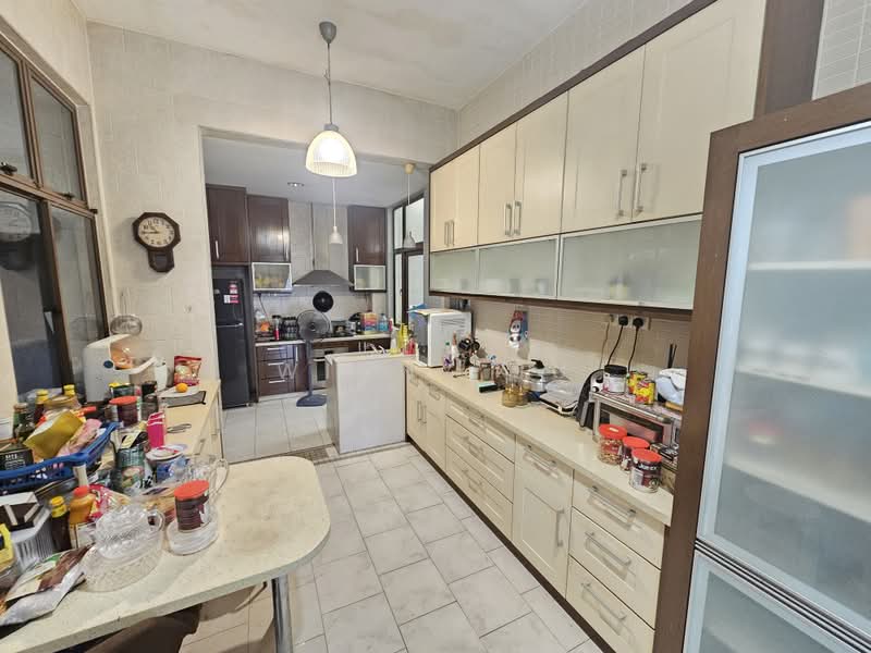 Rumah Teres 2-Tingkat untuk Dijual di Bukit Jelutong (Shah Alam) - Winny Su - Kitchen - PropertyGuru.com.my