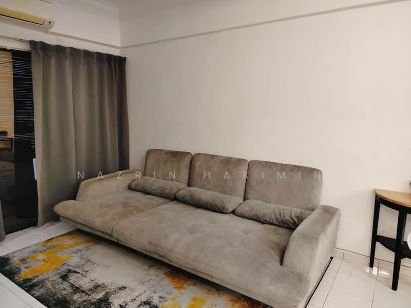 Kondominium untuk Dijual di Vista Millennium Condominium - Nazrin Hakimin - Living Room - PropertyGuru.com.my