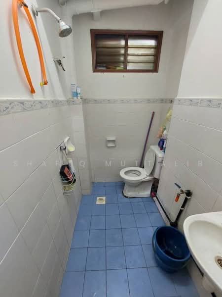 Pangsapuri untuk Dijual di Tasik Heights Apartment - Shafiq Muttalib - Bathroom - PropertyGuru.com.my
