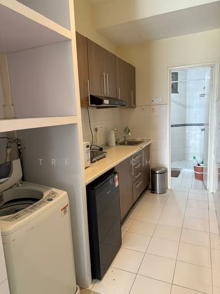 Service Residence for Rent at Windsor Tower - Trevor Chai - Kitchen - PropertyGuru.com.my