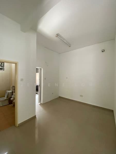 Rumah Teres 2-Tingkat untuk Dijual di Taman Ehsan Jaya (Ulu Tiram) - Jesrene Loh - PropertyGuru.com.my