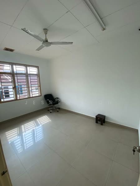 Rumah Teres 2-Tingkat untuk Dijual di Taman Ehsan Jaya (Ulu Tiram) - Jesrene Loh - PropertyGuru.com.my