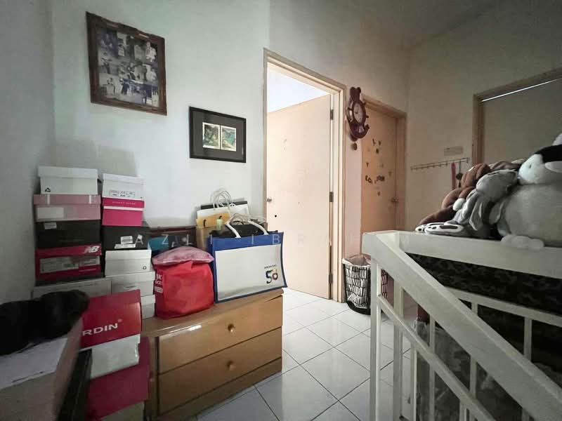 2-storey Terraced House for Sale in Taman Ramal Ros (Bangi) - Azli Ibrahim - Interior - PropertyGuru.com.my