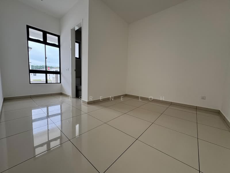Rumah Teres 2-Tingkat untuk Dijual di Taman Ekoflora (Johor Bahru) - Jesrene Loh - PropertyGuru.com.my
