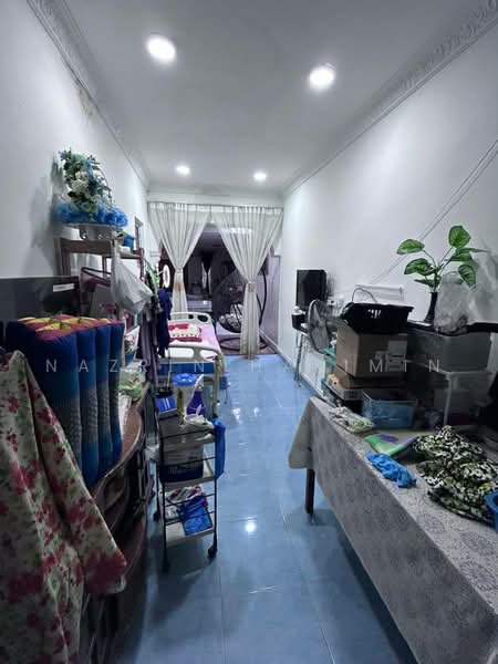 Rumah Teres 2-Tingkat untuk Dijual di Taman Aman Putra (Puchong) - Nazrin Hakimin - Bedroom - PropertyGuru.com.my