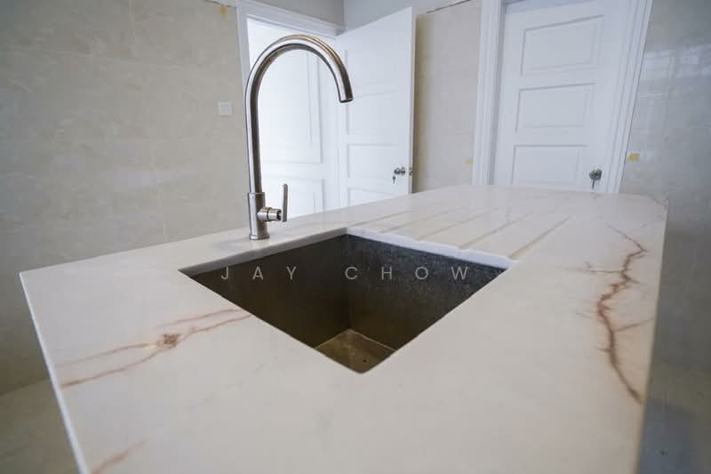 Condominium for Rent at Ridzuan Condominium - Jay Chow - Kitchen - PropertyGuru.com.my