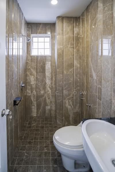 Condominium for Rent at Ridzuan Condominium - Jay Chow - Bathroom - PropertyGuru.com.my