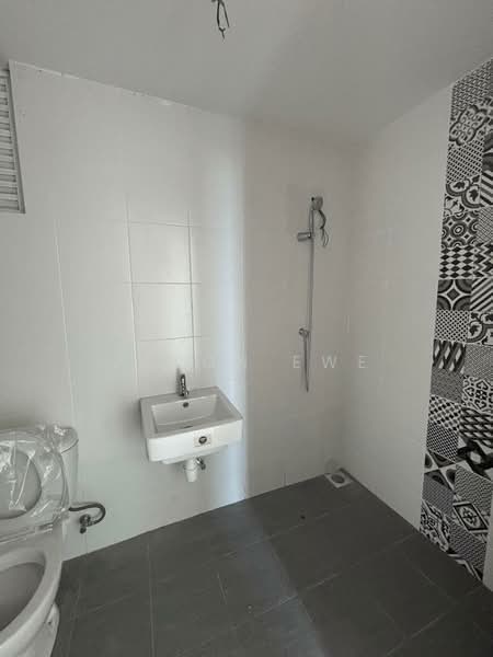 Condominium for Sale at The Retreat - Jason Ewe - Bathroom - PropertyGuru.com.my