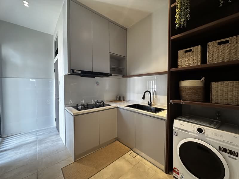Cluster House for Sale in Alam Impian (Shah Alam) - Syahmi Hamdan - Kitchen - PropertyGuru.com.my