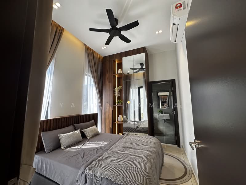 Cluster House for Sale in Alam Impian (Shah Alam) - Syahmi Hamdan - Bedroom - PropertyGuru.com.my