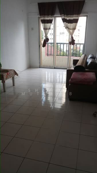 Apartment for Sale at Vista Pinggiran Apartment - Shafiq Muttalib - Living Room - PropertyGuru.com.my