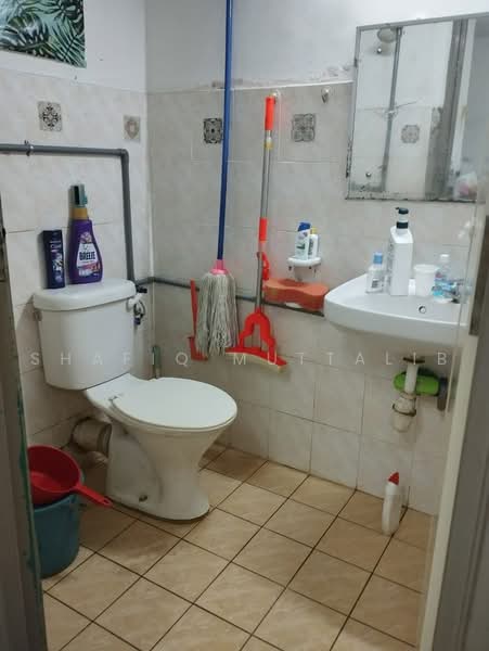 Apartment for Sale at Vista Pinggiran Apartment - Shafiq Muttalib - Bathroom - PropertyGuru.com.my