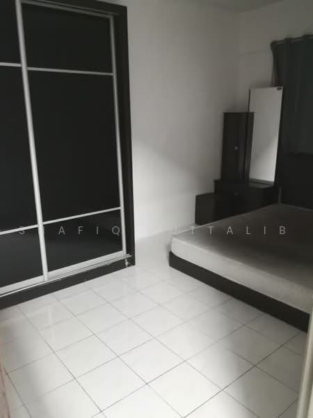Apartment for Sale at Vista Pinggiran Apartment - Shafiq Muttalib - Bedroom - PropertyGuru.com.my