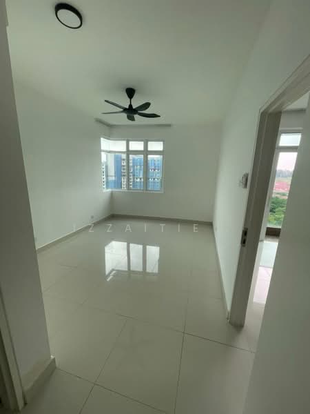 Kondominium untuk Disewa di Flora Rosa - Izzaitie . - PropertyGuru.com.my