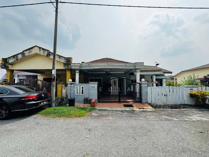 Rumah Teres 1-Tingkat untuk Dijual di Bandar Tasik Puteri (Rawang) - Yasmin Sulaiman - Exterior - PropertyGuru.com.my