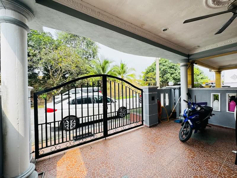 Rumah Teres 1-Tingkat untuk Dijual di Bandar Tasik Puteri (Rawang) - Yasmin Sulaiman - Exterior - PropertyGuru.com.my