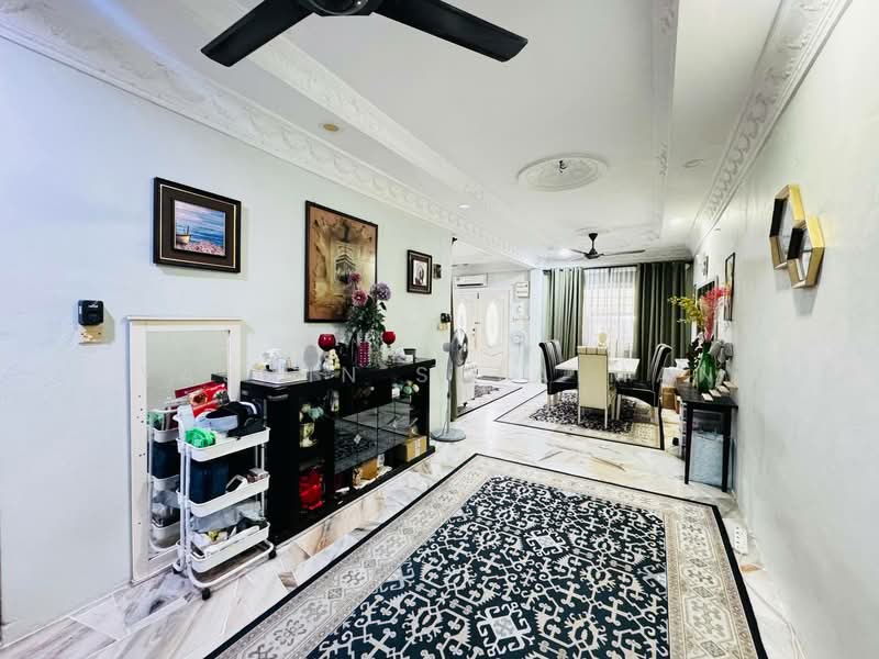 Rumah Teres 1-Tingkat untuk Dijual di Bandar Tasik Puteri (Rawang) - Yasmin Sulaiman - Living Room - PropertyGuru.com.my