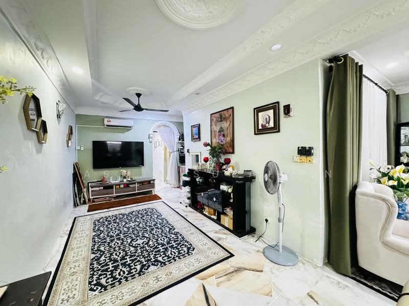 Rumah Teres 1-Tingkat untuk Dijual di Bandar Tasik Puteri (Rawang) - Yasmin Sulaiman - Living Room - PropertyGuru.com.my